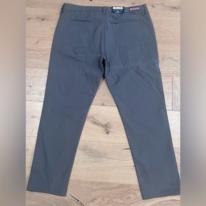 NWT Vineyard Vines OTG 5 Pocket Pants